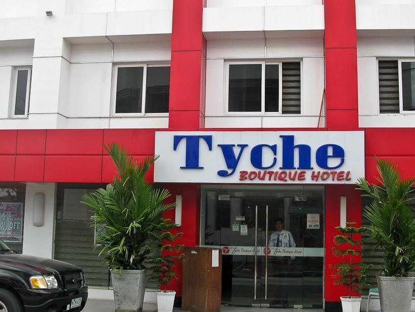 Tyche Boutique Hotel Legazpi City Exteriör bild