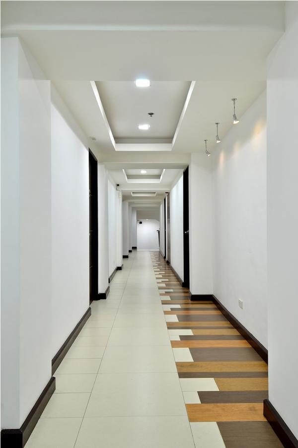 Tyche Boutique Hotel Legazpi City Exteriör bild
