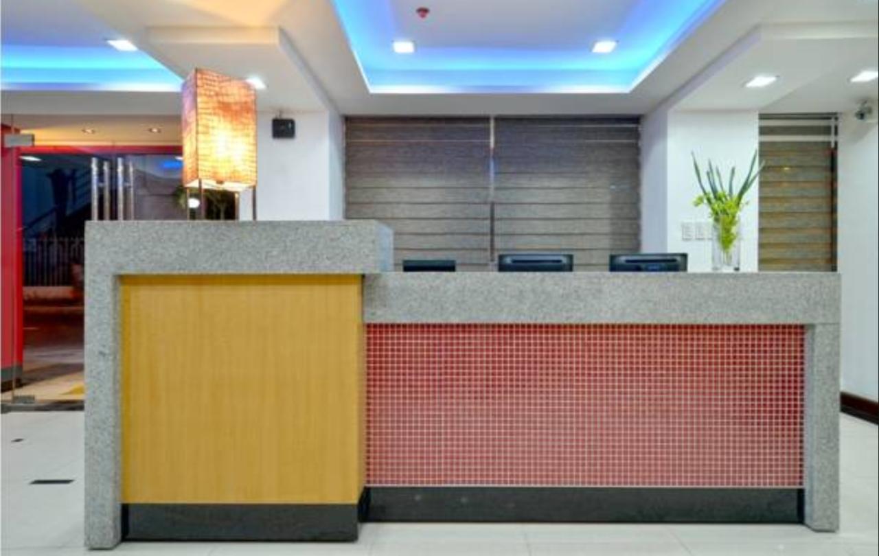 Tyche Boutique Hotel Legazpi City Exteriör bild