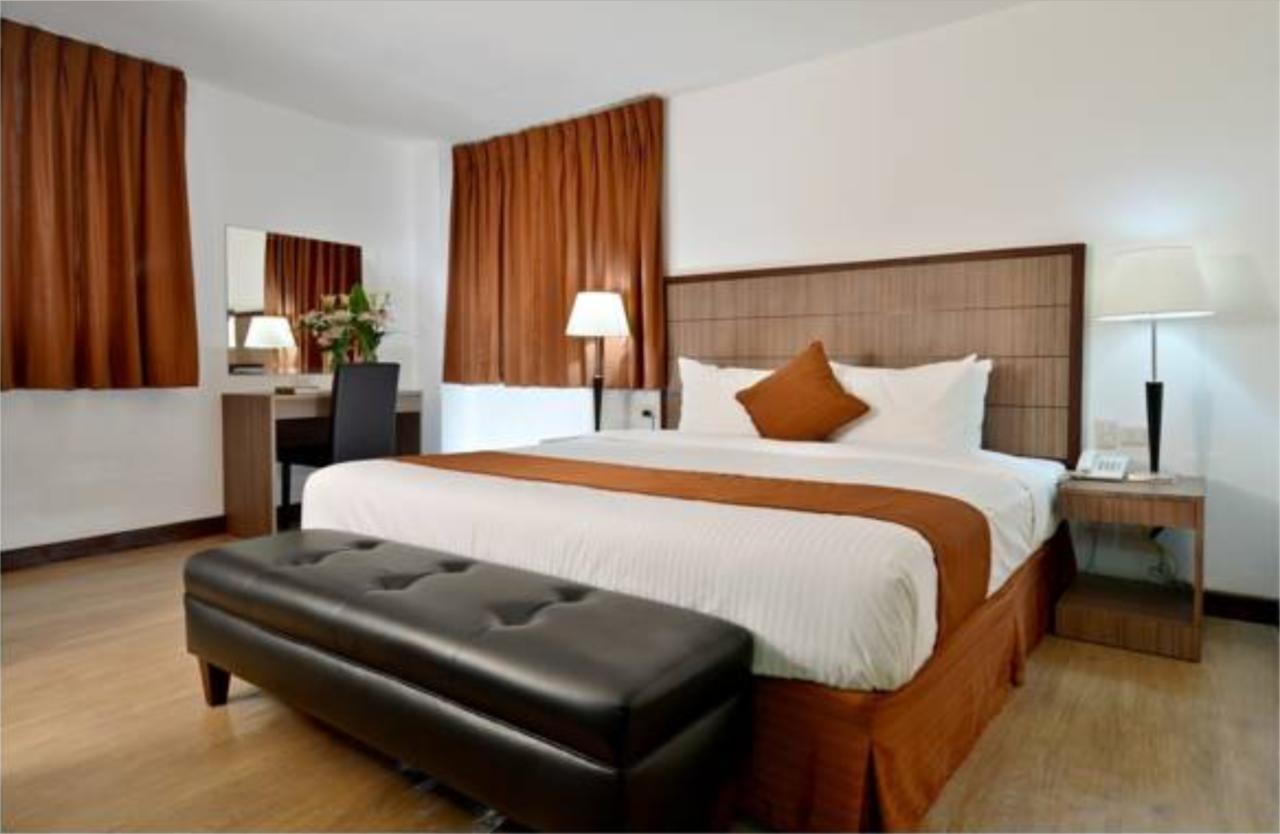Tyche Boutique Hotel Legazpi City Exteriör bild