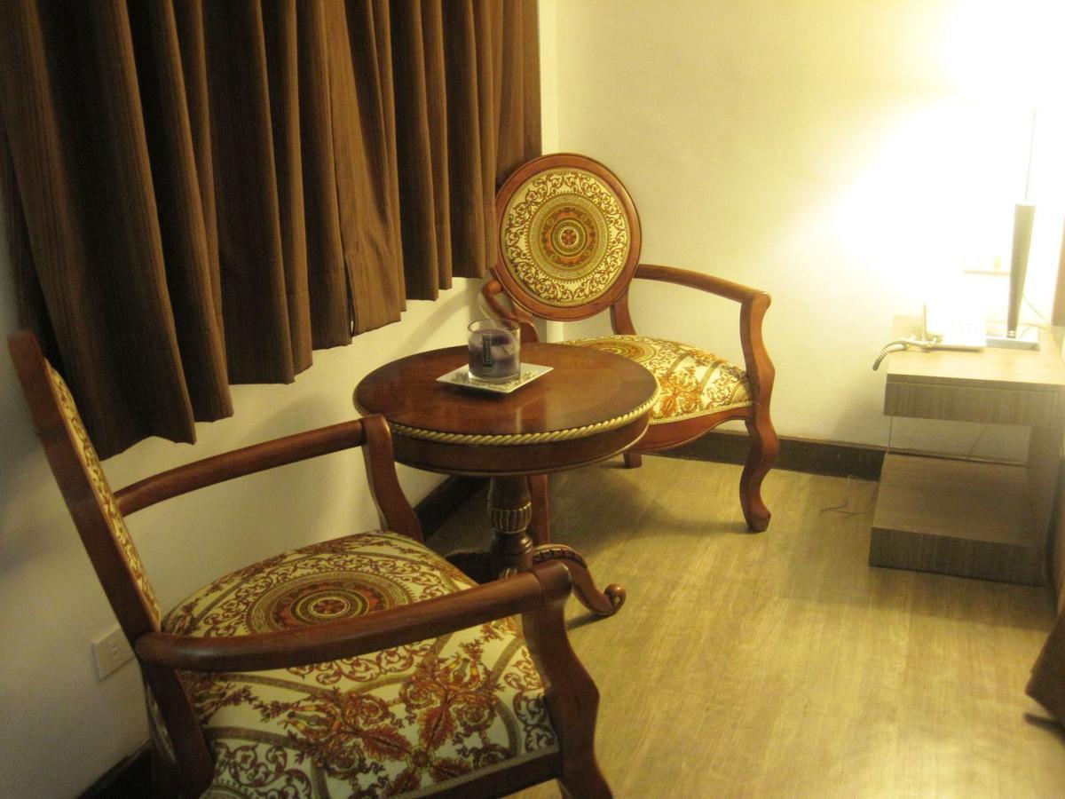 Tyche Boutique Hotel Legazpi City Exteriör bild